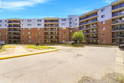 Building Description 1 MONTH FREE ON 1-BEDROOM SUITES* *Conditions apply. Inquire for details. Welco...