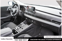 2023 Mitsubishi Outlander PHEV ES Experience the Mitsubishi Outlander PHEV ES with only 41088 km on... (image 8)