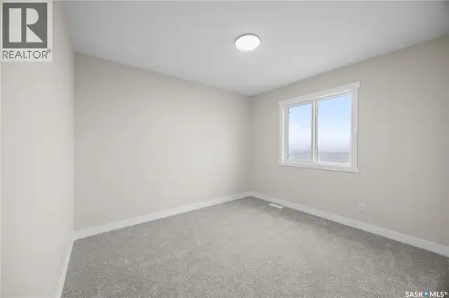 286 Froese CRESCENT Warman, Saskatchewan in Houses for Sale in Saskatoon - Image 28