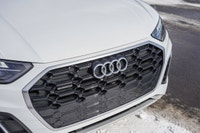 Experience advanced technology and refined comfort behind the wheel of this striking 2023 Audi Q5 Pr... (image 9)