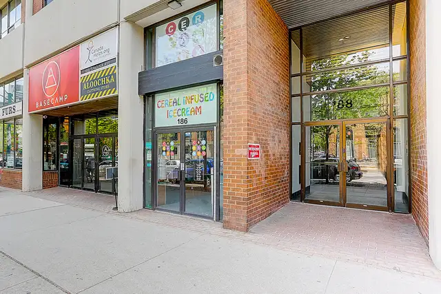 188 Spadina Ave - 405 in Long Term Rentals in City of Toronto - Image 39
