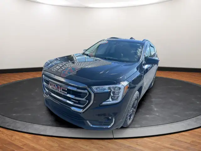 2022 GMC Terrain AT4 HUGE SUNROOF! LEATHER! AWD! LOW KMS!