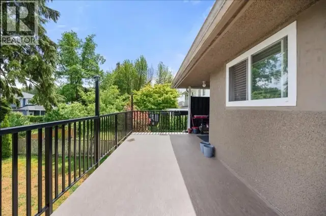Upper 1106 DUTHIE AVENUE Burnaby, British Columbia in Long Term Rentals in Burnaby/New Westminster - Image 19