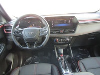 Thanks for viewing our South View Motors Inventory! ONLY 1,564KMS ON THIS CACTI GREEN 2024 CHEVROLET... (image 1)