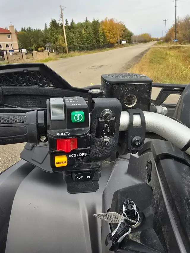 2023 CAN AM OUTLANDER XT 850-BLACK! in ATVs in Edmonton - Image 9