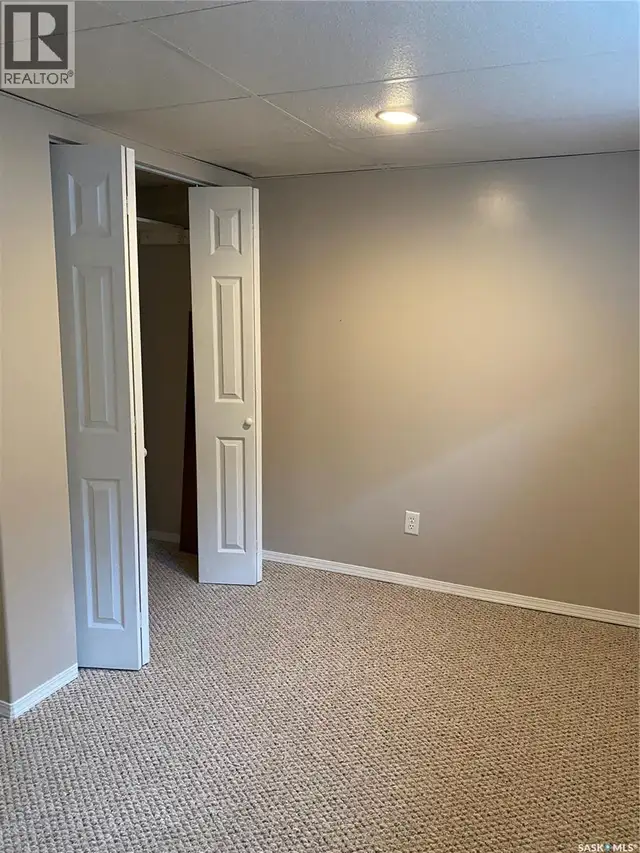 625 Centre STREET Shaunavon, Saskatchewan in Houses for Sale in Swift Current - Image 26