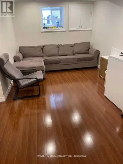 BSMT - 19 HILLFARM DRIVE Toronto (Milliken), Ontario