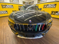 Luxury SUV featuring a 424-horsepower twin-turbo V6 engine, all-wheel-drive with a mechanical limite... (image 7)