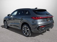 This Audi Q5 delivers a Intercooled Turbo Premium Unleaded I-4 2.0 L/121 engine powering this Automa... (image 8)