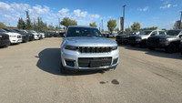 This Jeep Grand Cherokee L is equipped with: Capri Leatherette Seats, Remote Start, Heated front sea... (image 7)