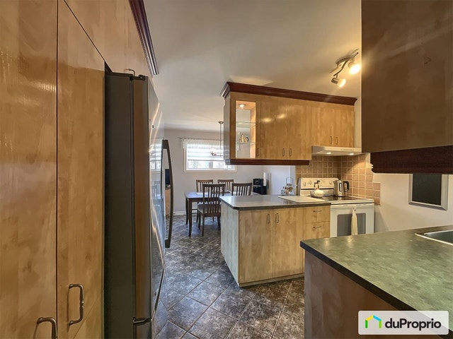 $230,000 - Condominium in Charlesbourg (ND-Des-Laurentides) — photo 3