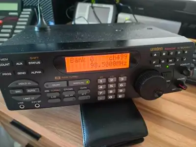 RADIO SCANNER DE BASE BEARCAT UNIDEN BC-9000XLT   500 CANAUX ALF, View more