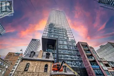 2104 - 47 MUTUAL STREET Toronto (Church-Yonge Corridor), Ontario