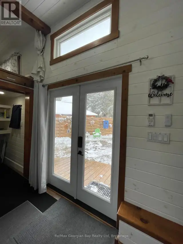 91.5 KING ROAD Tay (Waubaushene), Ontario in Houses for Sale in Barrie - Image 9