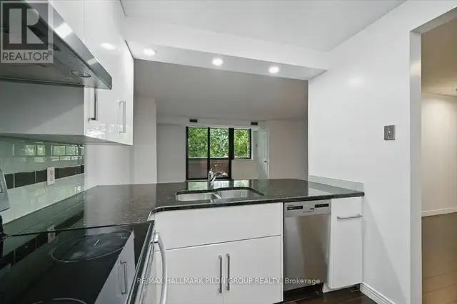 404 - 201 LAURIER AVENUE E Ottawa, Ontario62863331961090124