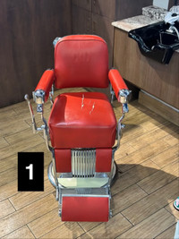 10 Vintage Barber Chairs