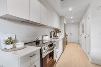 Condo for rent-apartment rental-logement locatif-2.5-2 1/2-Studio-Rosemont La Petite Patrie-Parc Laf... (image 5)