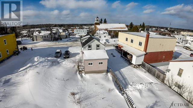 43 Kirkpatrick ST Kirkland Lake, Ontario in Houses for Sale in Timmins - Image 2
