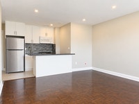 Everything close to home! Just minutes from Highway 401 at Markham and Lawrence and serviced by TTC... (image 1)