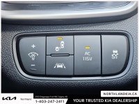 2020 Kia Sorento EX Odometer is 40176 kilometers below market average! Ready for anything, from the... (image 8)