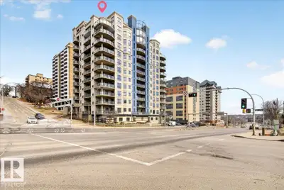 Welcome Downtown living in this well-appointed 2-bedroom, 1-bathroom condo in a solid concrete build...