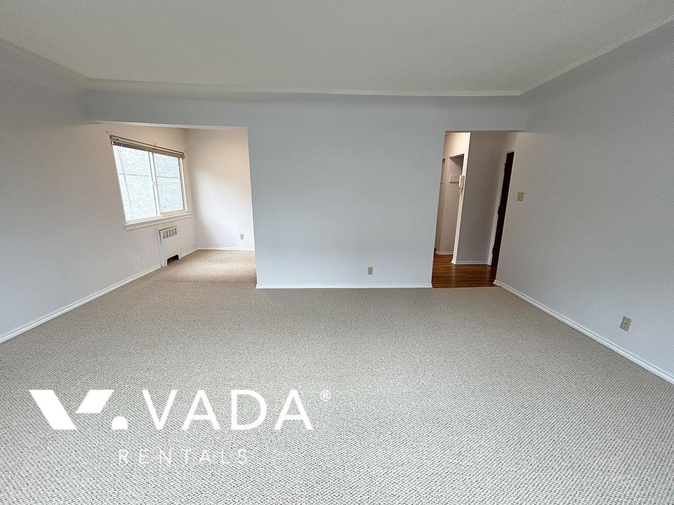 Valcrest Manor 1 BR APT Rental 12-1208 Burnaby St Vancouver: VAD 3