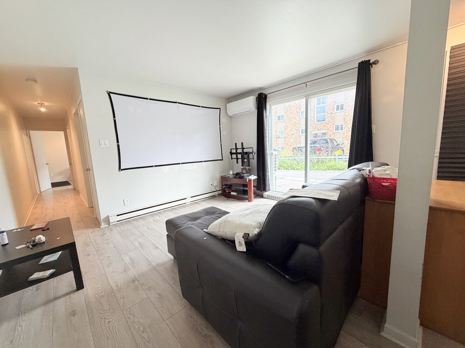 5885 Av. du Costebelle — photo 2