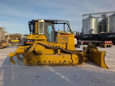 2007 CAT D6N LGP Dozer with 6way PAT blade and Ripper HRS: 8,525 Engine: CAT 3126 145HP 160in. PAT B...