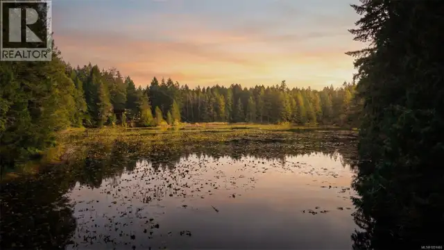 1870 Millstream Rd Highlands, British Columbia in Land for Sale in Victoria - Image 2