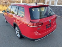 4Motion All Wheel Drive Execline Trim Driver Assist Package Leather Interior Panoramic Sunroof Heate... (image 2)