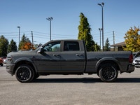 Welcome to Barrie Dodge Chrysler Jeep. NIGHT EDITION -inc: Wheels: 20 x 8.0 Night Edition Black Alum... (image 4)