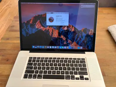 MacBook Pro 17inch - 8 GB RAM - 1 SSD HD, View more