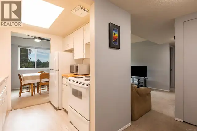 305 1151 Oscar St Victoria, British Columbia in Condos for Sale in Victoria - Image 7