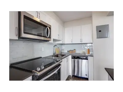 1bdrm Apartment for Rent - 35 Mowat Boulevard