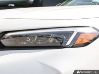 STANDARD PAINT,Steering Wheel Audio Controls,Premium Synthetic Seats,Bucket Seats,Variable Speed Int... (image 5)