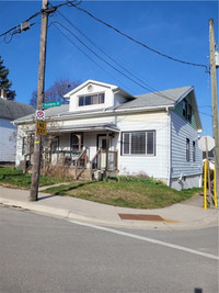 4238 Academy Street Beamsville, Ontario