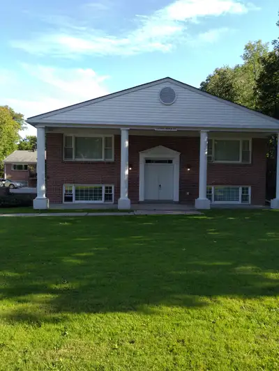 2 Bedroom Suite - Coming Soon! -$1850.00/Month + Hydro -Heat & Water Included -Parking Included Loca...