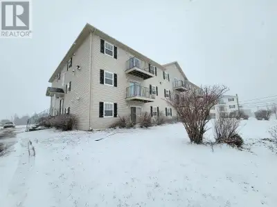 Well-maintained first-floor condo conveniently located across the street from Glen Stewart Primary a...