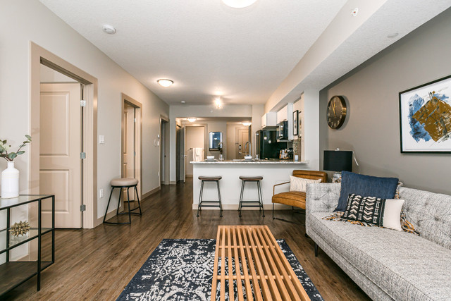 Jasper Ave Downtown Edmonton| Corona LRT Station- up to 50% OFF! in Long Term Rentals in Edmonton - Image 4