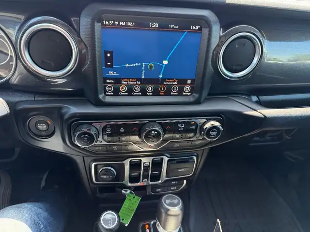 2021 Jeep Wrangler SAHARA ALTITUDE 4WD in Cars & Trucks in Summerside - Image 27