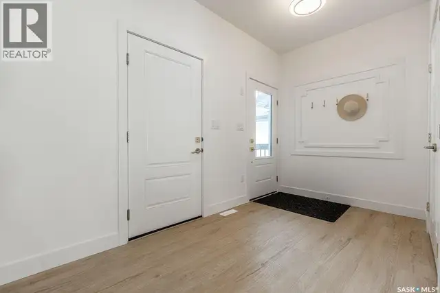307 Sharma CRESCENT Saskatoon, Saskatchewan in Houses for Sale in Saskatoon - Image 4