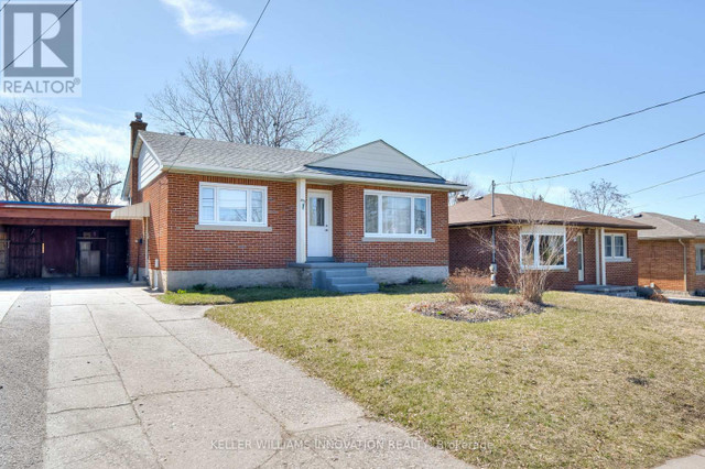 453 HIGHLAND RD E Kitchener, Ontario in Houses for Sale in Kitchener / Waterloo - Image 4