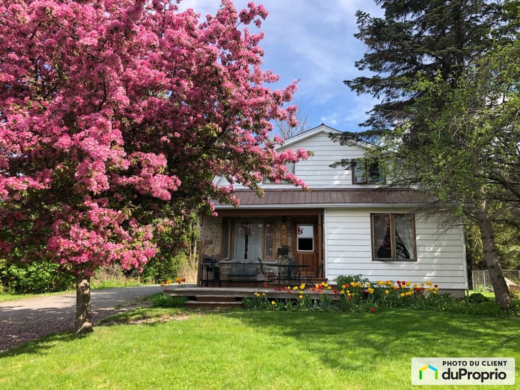 $565,000 - 2 Storey for sale in Lery — photo 1
