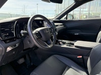 This 2024 Lexus RX 350 Premium features a sleek and sophisticated body design, expressing a new driv... (image 7)