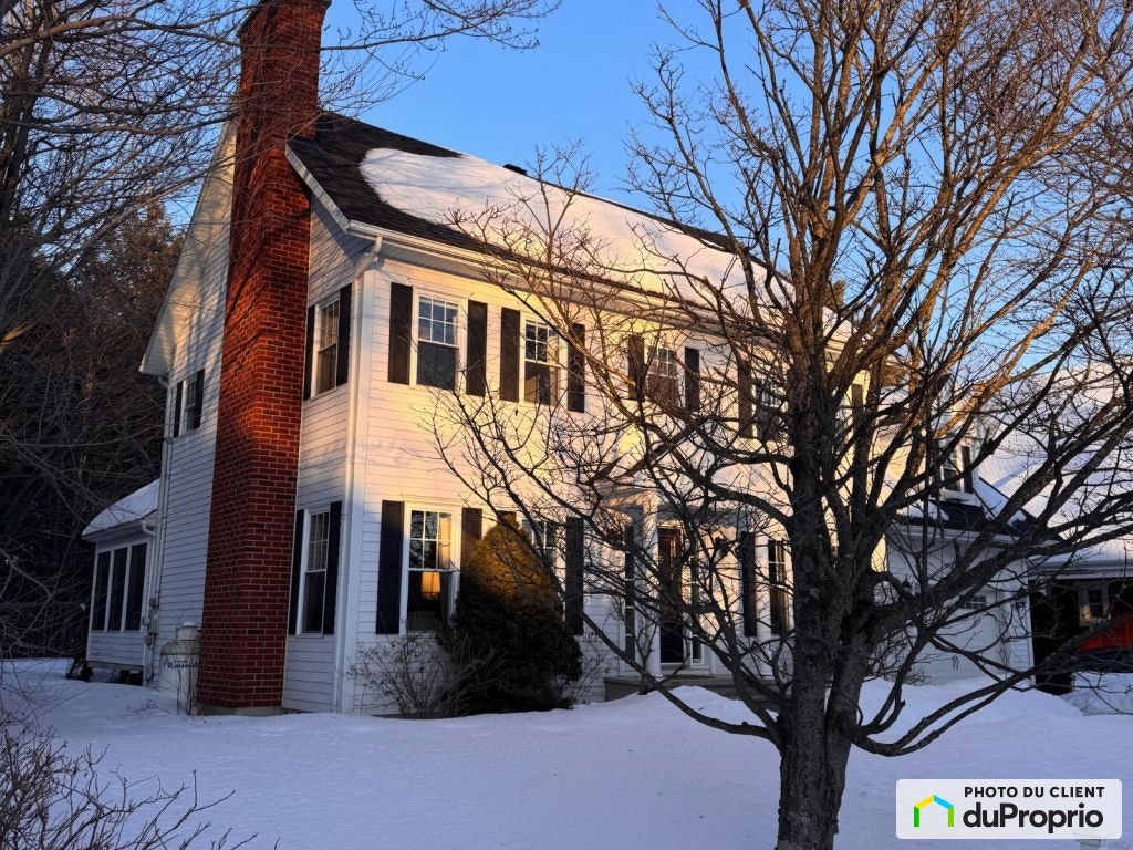 $824,000 - 2 Storey for sale in Trois-Rivières (Pointe-Du-Lac) — photo 2
