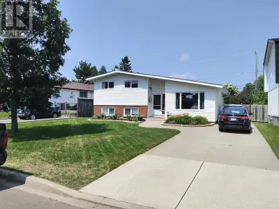 This beautifully updated, 3 bedroom, 2 bath Side split is situated near scenic trails, parks, shoppi...