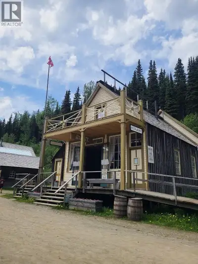 Barkerville's HOUSE HOTEL SALOON!! Barkerville is a beautifully situated along Williams Creek in the...