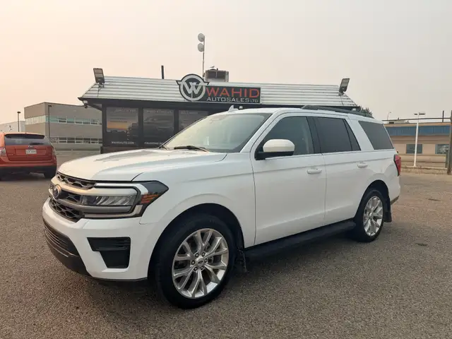2024 Ford Expedition XLT 8 Passenger 4WD