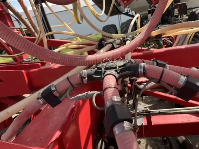 2023 Bourgault 3330 SE in Farming Equipment in Swift Current - Image 29