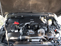 4x4, 3.6L V6, Besttop Sunrider ($1500), Advanced Safety Group, Alpine Premium Sound System, Navigati... (image 9)